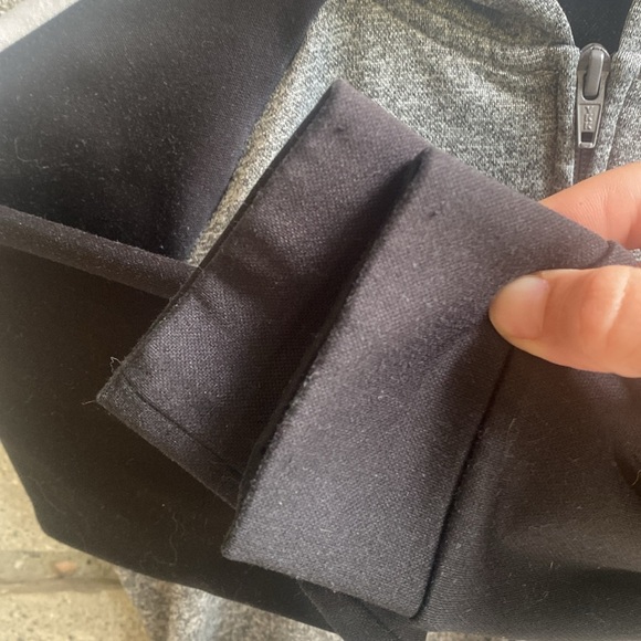 Puma Size 7 Kids Hoody - Picture 4 of 6